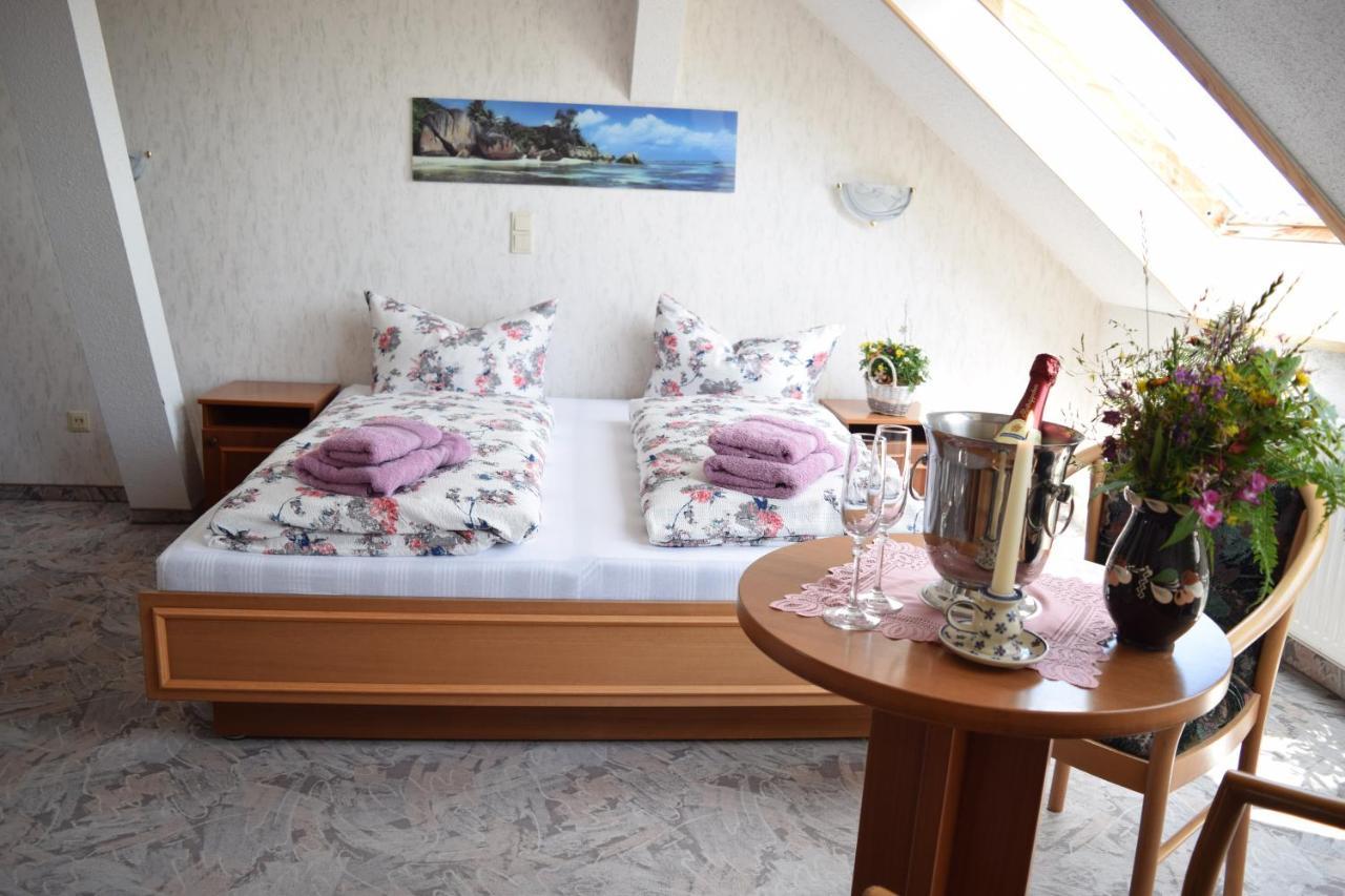 Hotel Carola Schoenheide Экстерьер фото